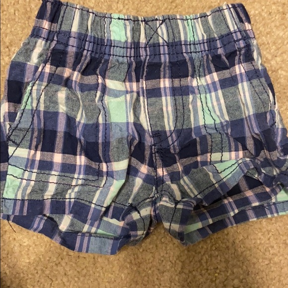 Carter’s Infant Polo shirt and shorts set - Picture 3 of 4